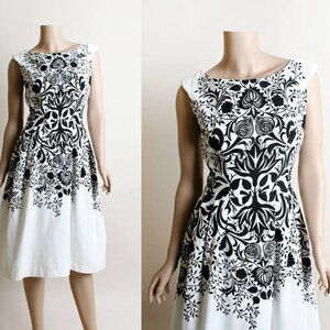Vintage 1950s Black White Floral Heart Abstract Print Cotton Dress 50s 60s S